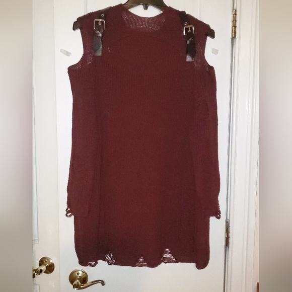 Maroon, off-the-shoulder sweater dress. It has a relaxed fit, long SLEEVES 1XL - Picture 3 of 9